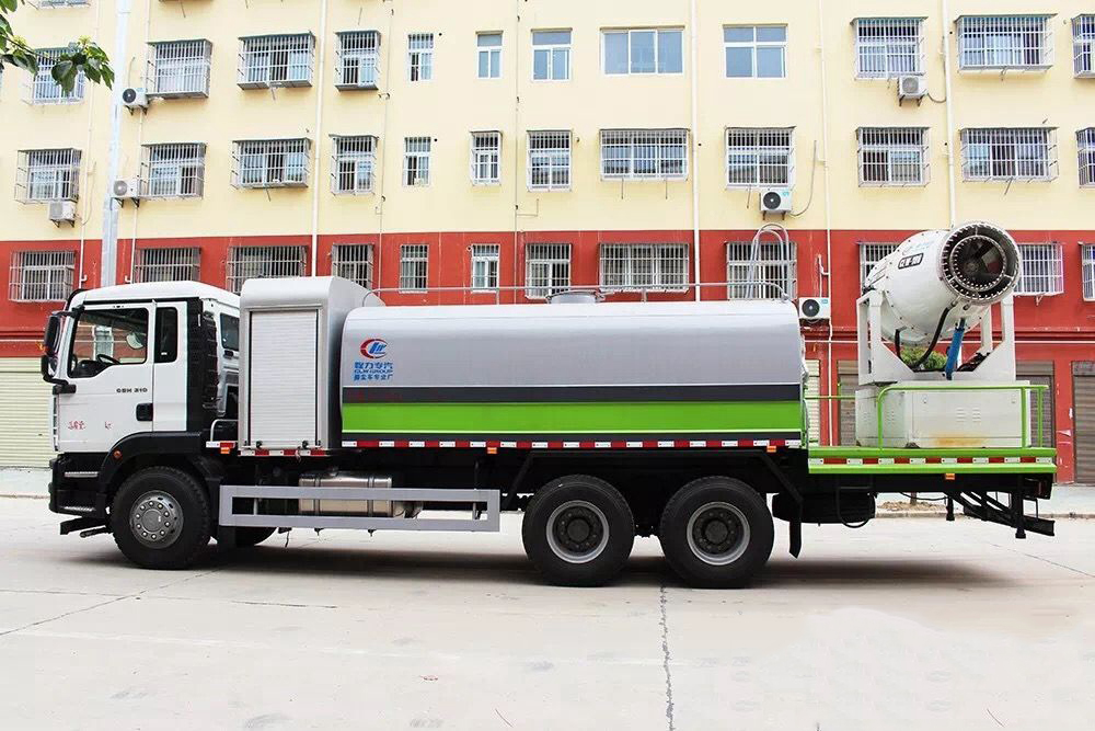 國六16方重汽汕德卡后雙橋 抑塵車(chē)60-120米